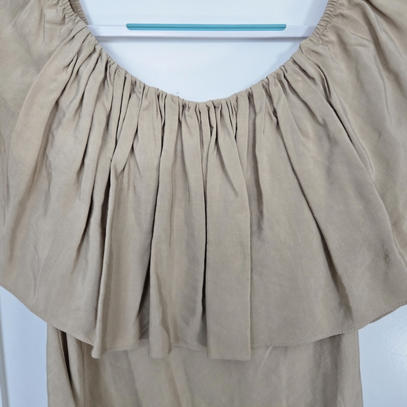 NWT Zara Camel Color Off The Shoulder Shirt With Ruffle Size XS Elastic Neckline - Picture 11 of 13